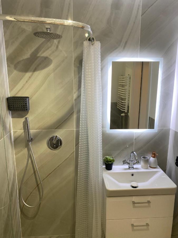 Kawalerka Premium B 30M2 - Po Remoncie - Nowa! Varsóvia Exterior foto